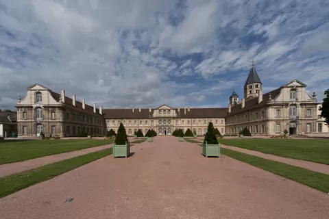 Cluny en Omgeving